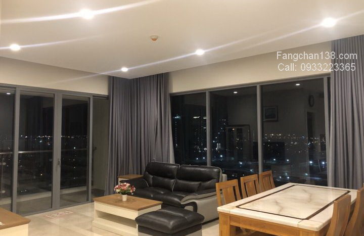 胡志明市出租的钻石岛公寓的大厅，很宽，两个视野